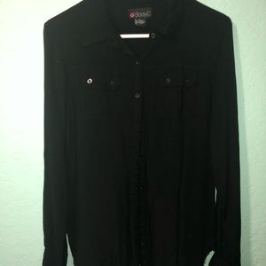 Button up back shirt